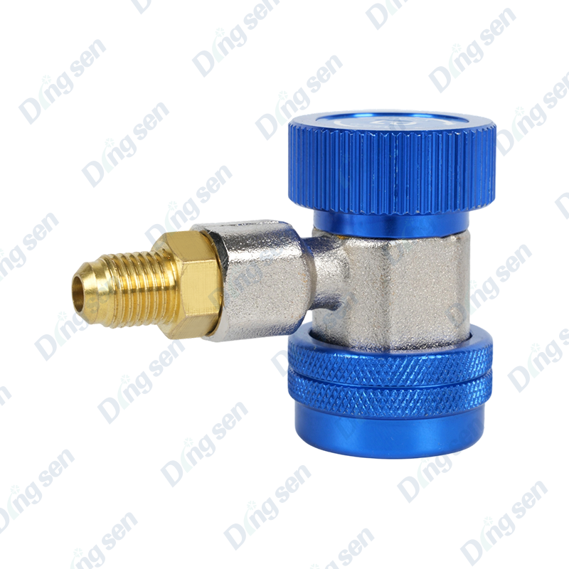 Adaptor reglabil pentru contorul de fluor